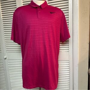 NIKE GOLF   Size XXL  STANDARD FIT   DRI FIT
